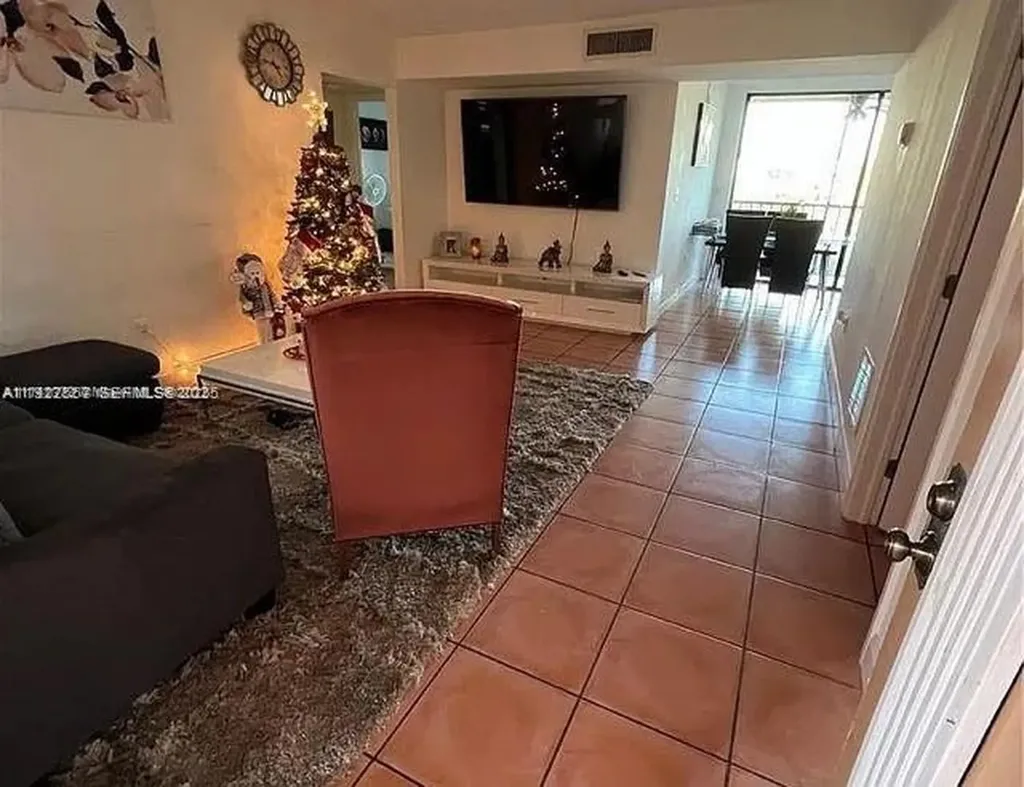 8600 SW 133rd Avenue Road Miami FL 33183