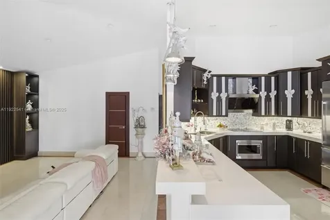 14252 SW 30th Street Miami FL 33175