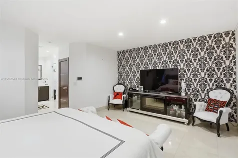 14252 SW 30th Street Miami FL 33175