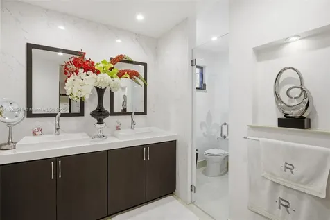 14252 SW 30th Street Miami FL 33175