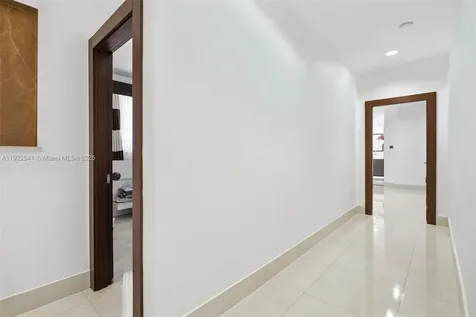 14252 SW 30th Street Miami FL 33175