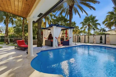 14252 SW 30th Street Miami FL 33175