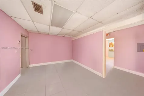 159 NW 36th Street Miami FL 33127