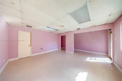 159 NW 36th Street Miami FL 33127