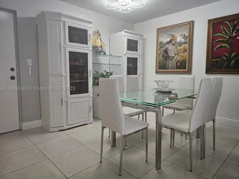 8411 NW 8th Street Miami FL 33126