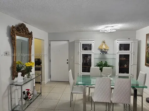 8411 NW 8th Street Miami FL 33126
