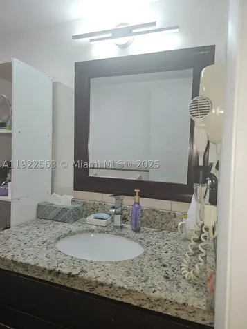 8411 NW 8th Street Miami FL 33126