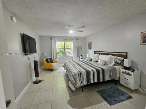 8411 NW 8th Street Miami FL 33126