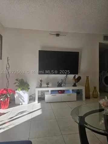 8411 NW 8th Street Miami FL 33126