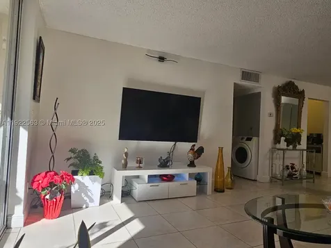 8411 NW 8th Street Miami FL 33126