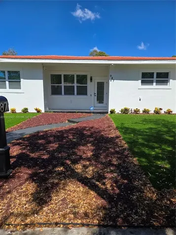 987 NE 145 North Miami FL 33161