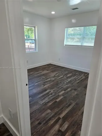 987 NE 145 North Miami FL 33161