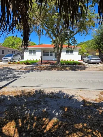 987 NE 145 North Miami FL 33161
