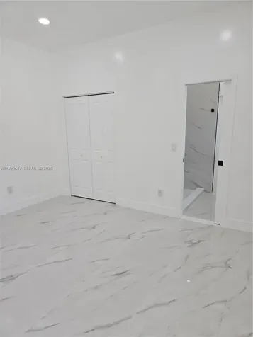 987 NE 145 North Miami FL 33161