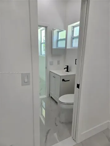 987 NE 145 North Miami FL 33161