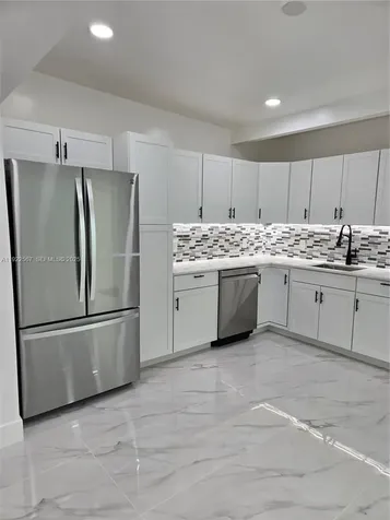 987 NE 145 North Miami FL 33161