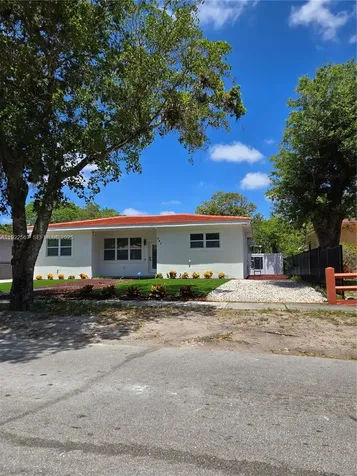 987 NE 145 North Miami FL 33161