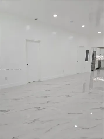 987 NE 145 North Miami FL 33161