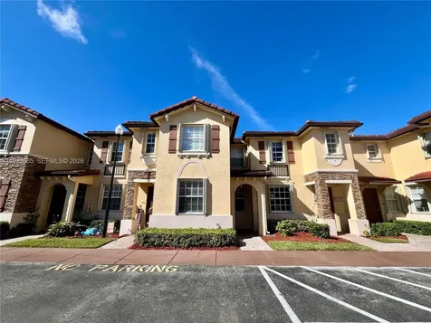 1550 NE 33 Avenue Homestead FL 33033