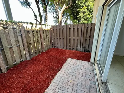 1550 NE 33 Avenue Homestead FL 33033