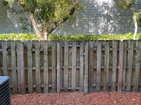 1550 NE 33 Avenue Homestead FL 33033
