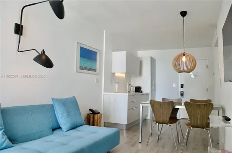 6080 Collins Avenue Miami Beach FL 33140