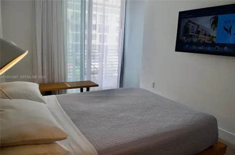 6080 Collins Avenue Miami Beach FL 33140