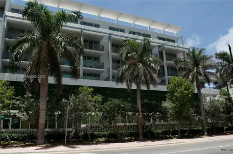 6080 Collins Avenue Miami Beach FL 33140