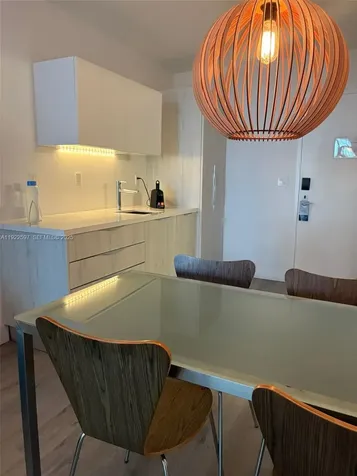 6080 Collins Avenue Miami Beach FL 33140