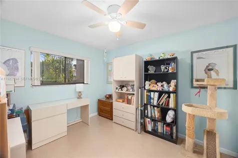 2701 SW 58th Manor Dania Beach FL 33312