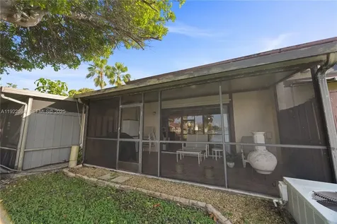 2701 SW 58th Manor Dania Beach FL 33312