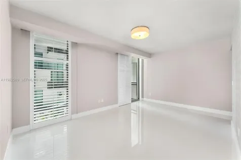 6000 Collins Avenue Miami Beach FL 33140