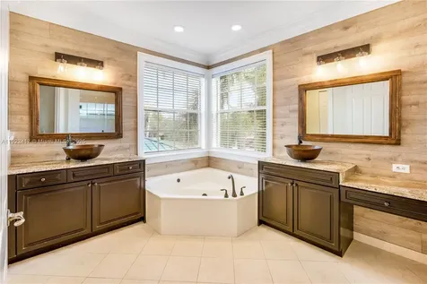 5028 SW 195th Terrace Miramar FL 33029