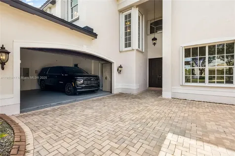 5028 SW 195th Terrace Miramar FL 33029