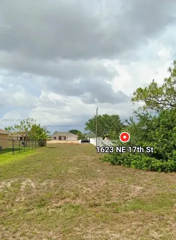 1623 NE 17th Street Cape Coral FL 33909