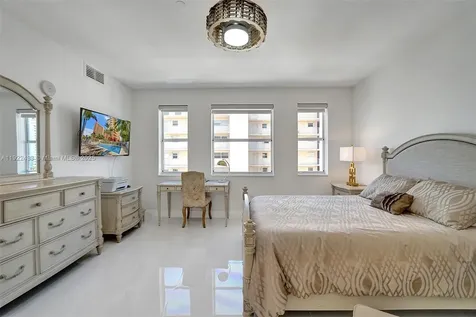 1395 S Ocean Boulevard Pompano Beach FL 33062