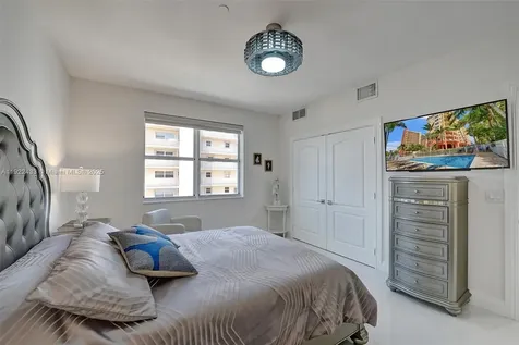 1395 S Ocean Boulevard Pompano Beach FL 33062