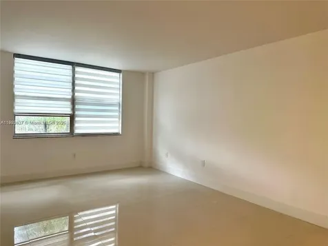2851 NE 183rd Street Aventura FL 33160