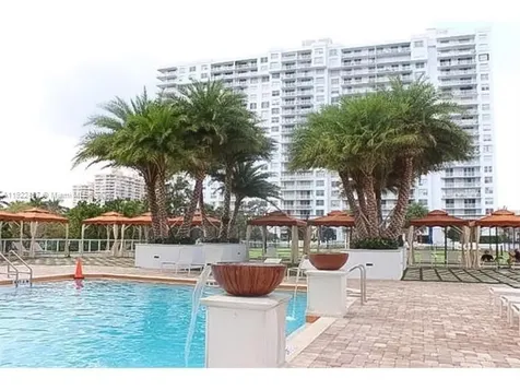 2851 NE 183rd Street Aventura FL 33160