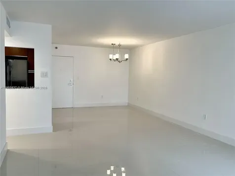 2851 NE 183rd Street Aventura FL 33160