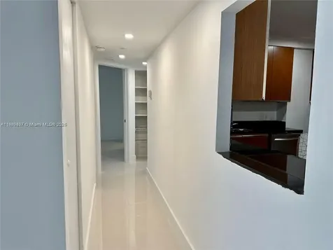 2851 NE 183rd Street Aventura FL 33160