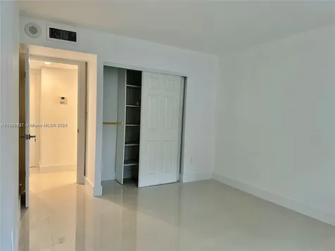 2851 NE 183rd Street Aventura FL 33160