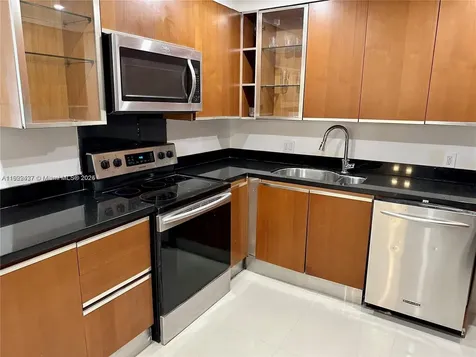2851 NE 183rd Street Aventura FL 33160