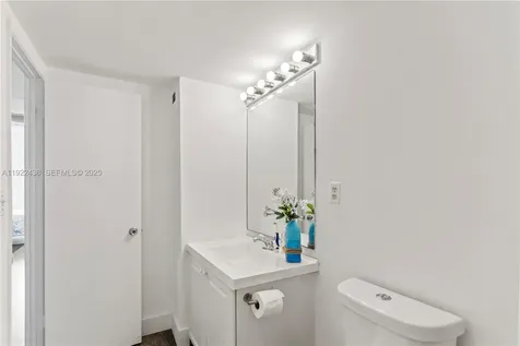19390 Collins Avenue Sunny Isles Beach FL 33160
