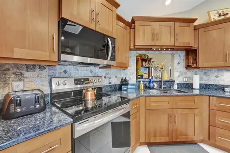 6081 Bluegrass Drive Boynton Beach FL 33437