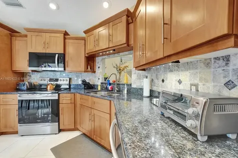 6081 Bluegrass Drive Boynton Beach FL 33437