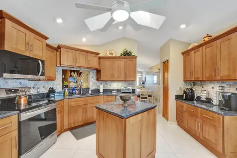 6081 Bluegrass Drive Boynton Beach FL 33437