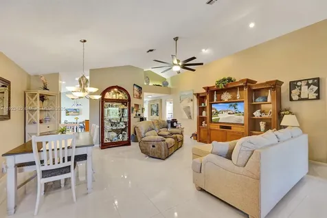 6081 Bluegrass Drive Boynton Beach FL 33437