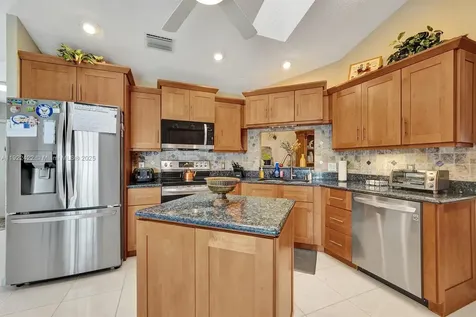 6081 Bluegrass Drive Boynton Beach FL 33437