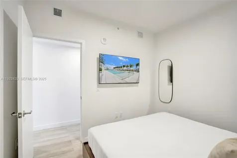 580 72nd Street Miami Beach FL 33141
